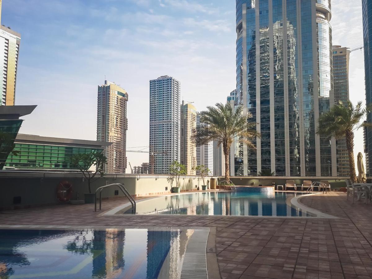 Higuests - Cozy Studio With Panoramic Views On The Lake Apartamento Dubai Exterior foto